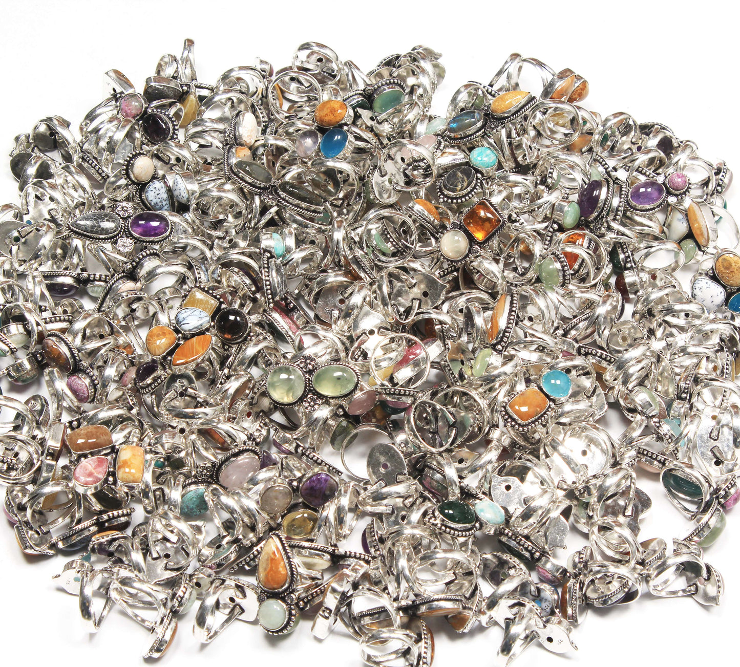 Wunderschöne natürliche verschiedene Multi-Edelstein-Ringe für Frauen Multi Color Crystal Handmade Wholesale Ringe für Massenverkauf