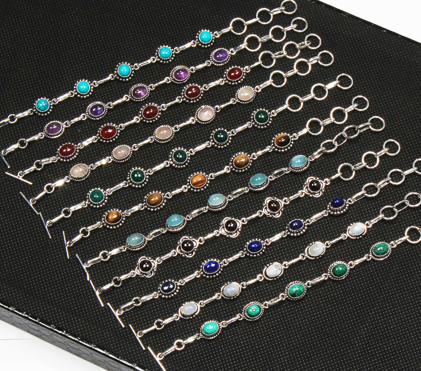 Bracelets en chaîne faits à la main en pierres précieuses multicolores naturelles pour femmes Lot de gros bracelets en cristal plaqué argent assortis