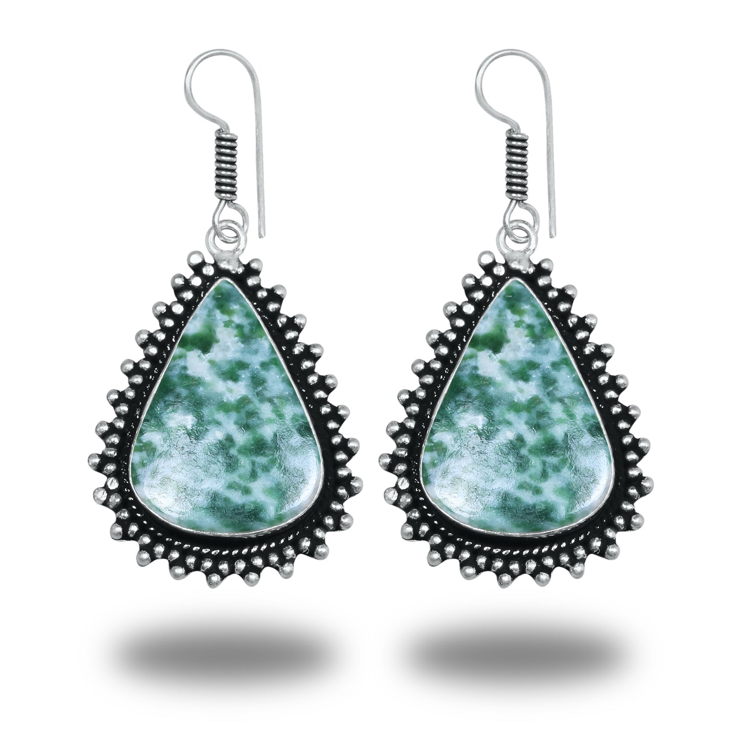 Boucles d'oreilles bohèmes en cristal pour femme - Plaqué argent, design, chic, assorties et en gros