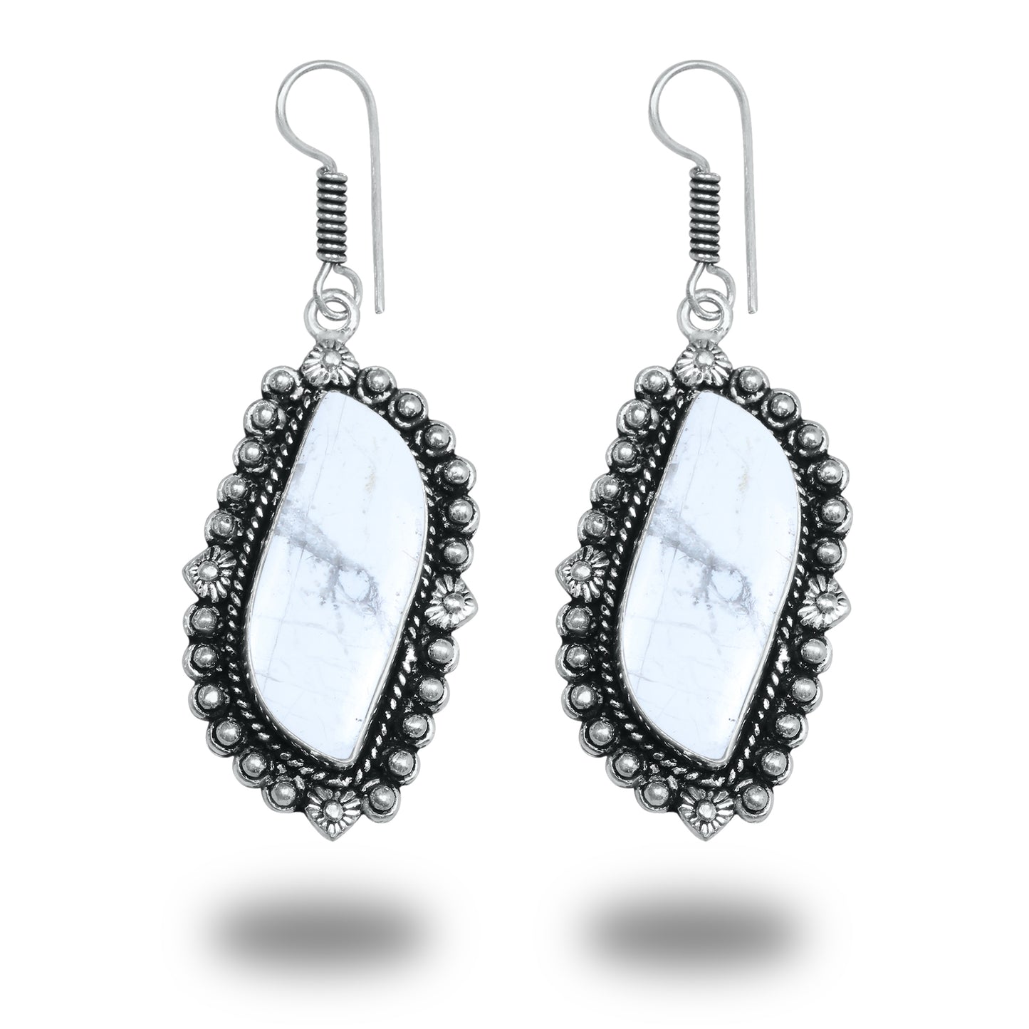 Boucles d'oreilles bohèmes en cristal pour femme - Plaqué argent, design, chic, assorties et en gros