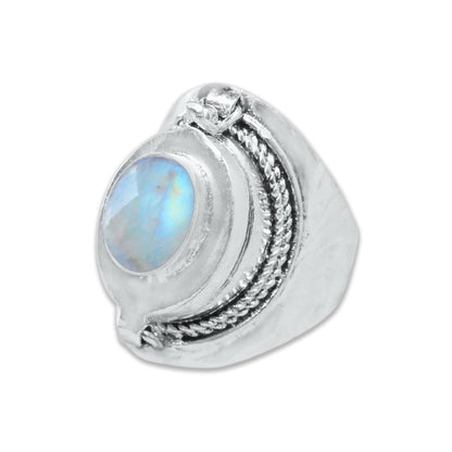 Poison Locket Rings – Silver-Plated, Handmade, Hidden Compartment (US Sizes 6–10) | Wholesale