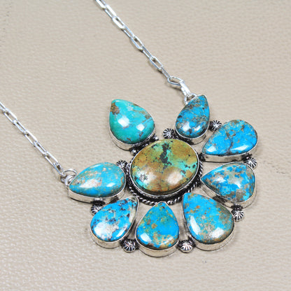 Collier en turquoise de l'Arizona – Plaqué argent, fait main, pièce identique à celle présentée